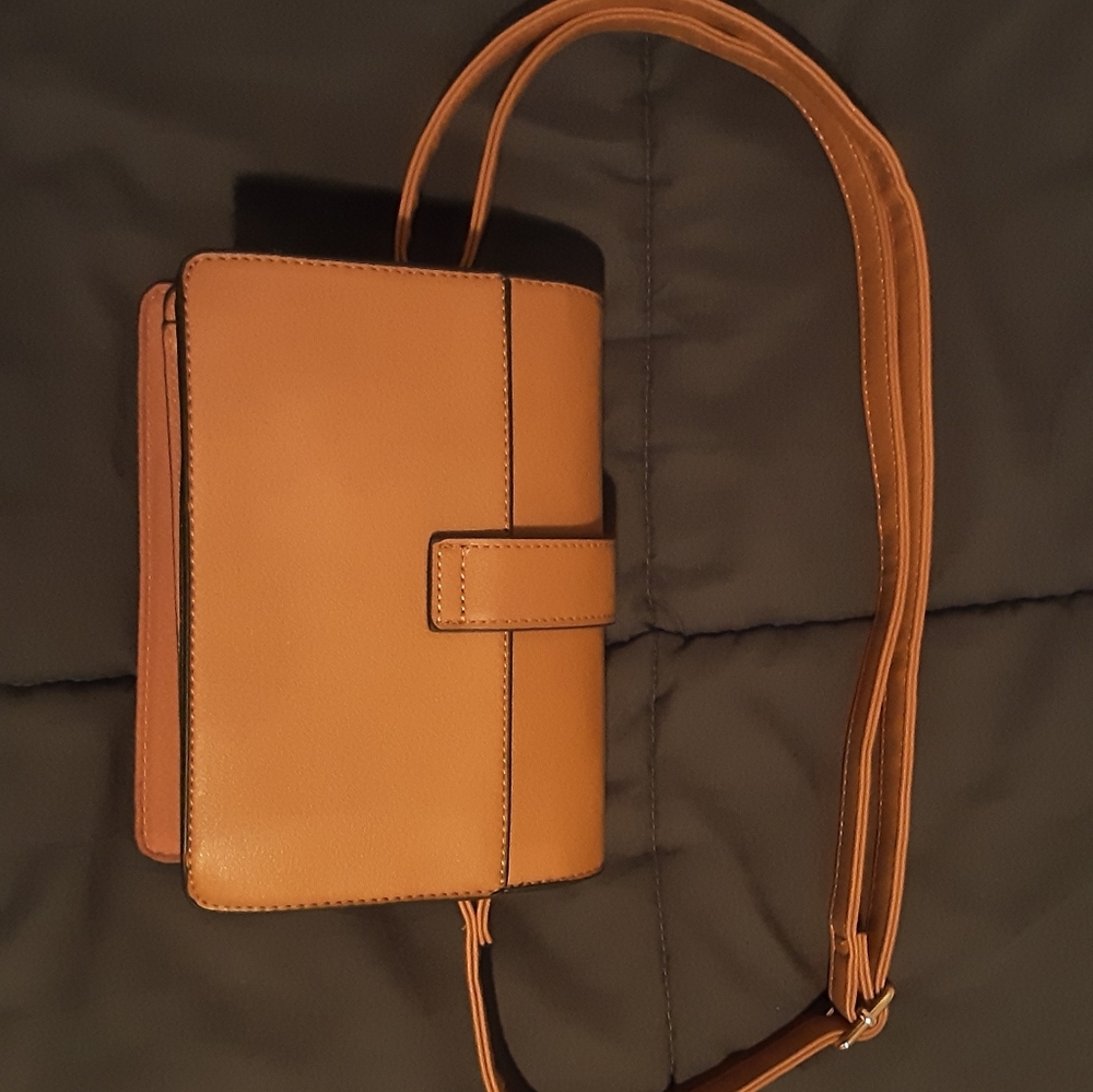 Small Purse - Picture 2 of 5